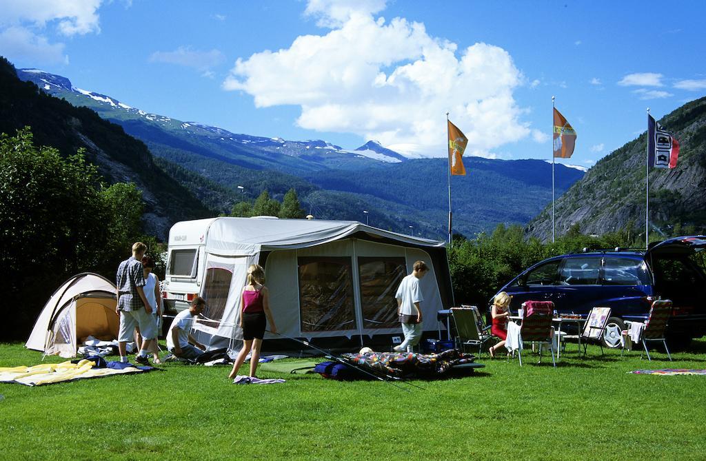 Pluscamp Sandvik Gaupne Exteriör bild